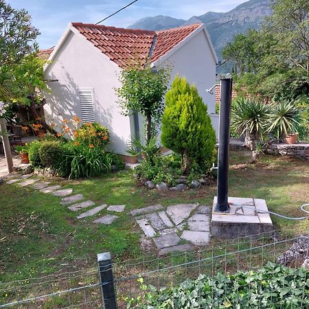 Holiday Home Sunrise Gruda Esterno foto