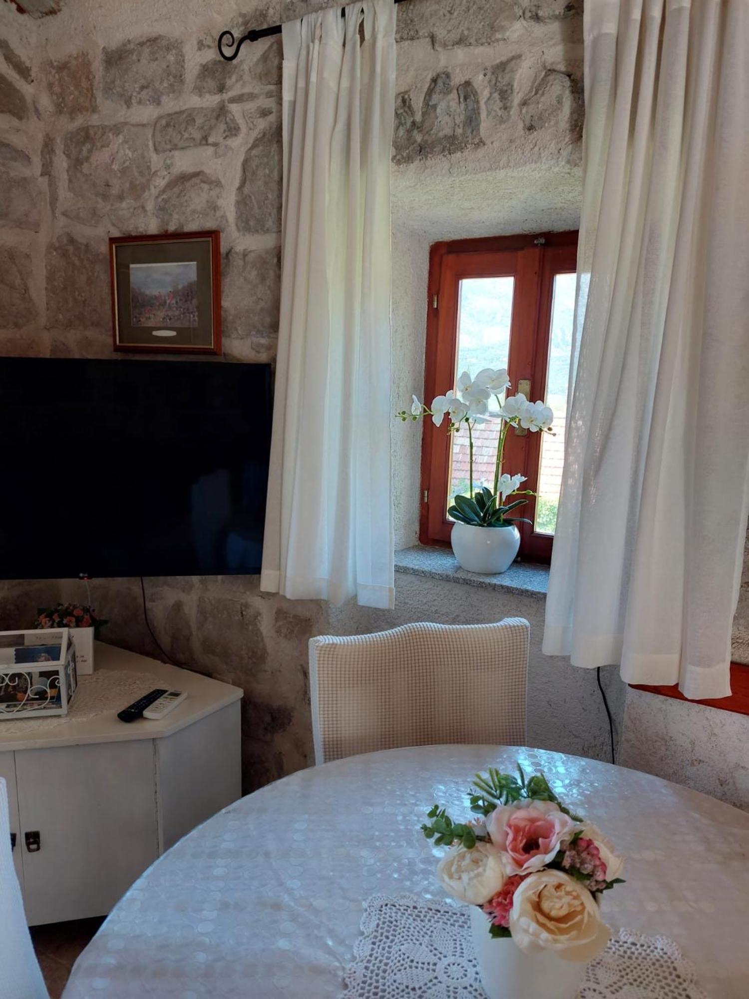 Holiday Home Sunrise Gruda Esterno foto