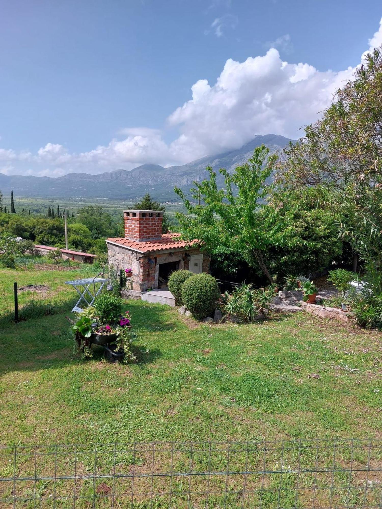 Holiday Home Sunrise Gruda Esterno foto